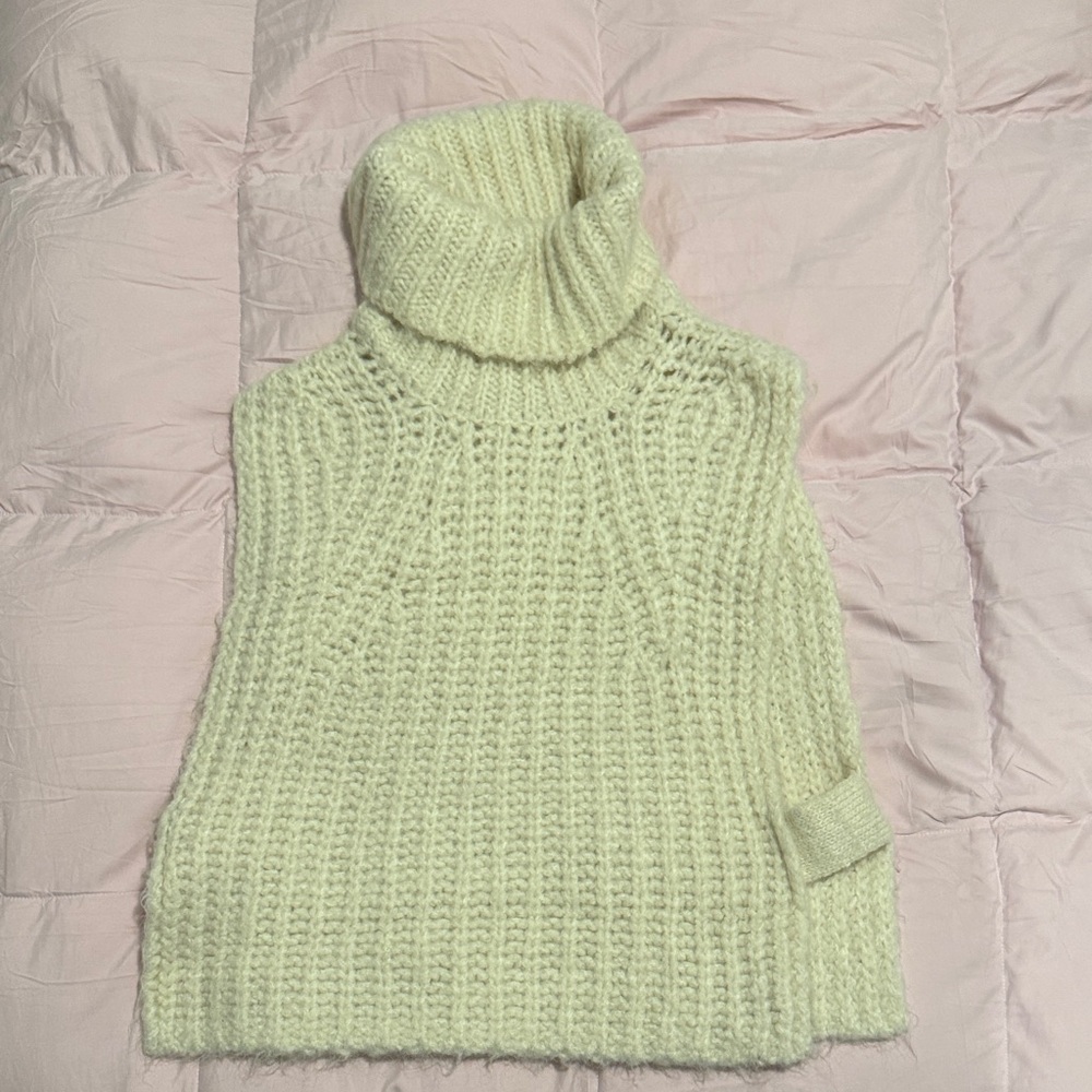 Zara Cream Turtleneck Sweater